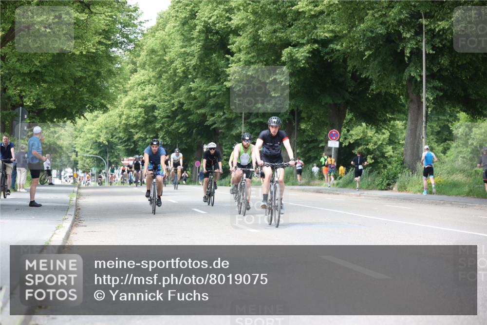 15.06.2025 - 7 Türme Triathlon Yannick Fuchs http://msf.ph/oto/8019075 15.06.2025 13:31:50 Radfahren 327, 582, 665, 708, 784, 990, 1167, 1198 meine-sportfotos.de
