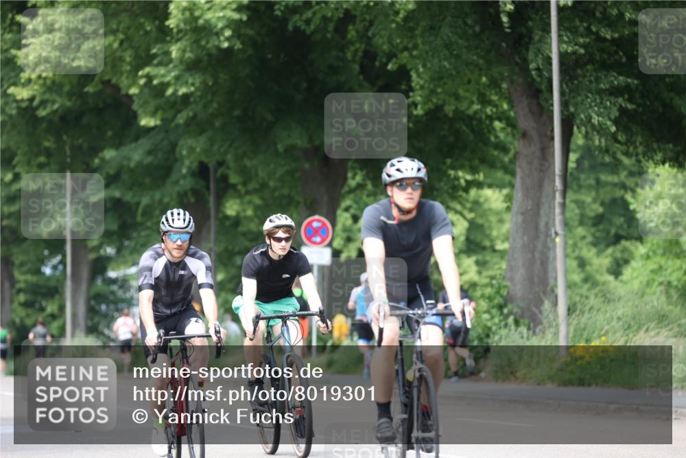 15.06.2025 - 7 Türme Triathlon Yannick Fuchs http://msf.ph/oto/8019301 15.06.2025 13:31:55 Radfahren 298, 327, 665, 708, 784, 990, 1087, 1167 meine-sportfotos.de