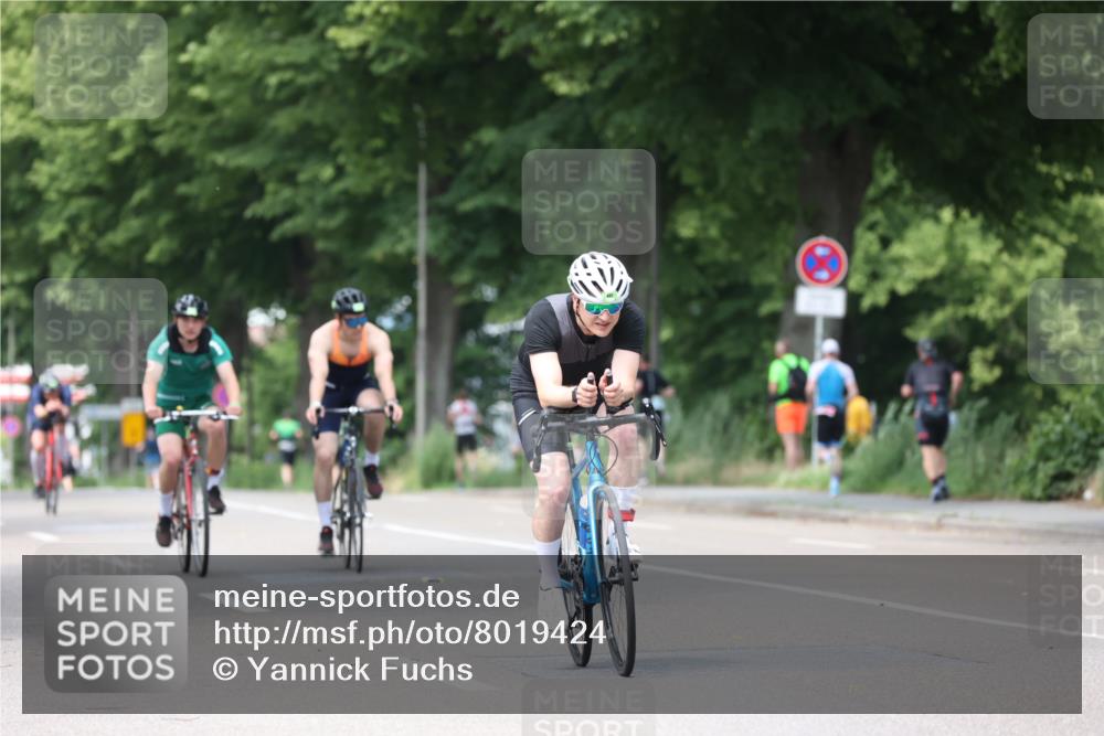 15.06.2025 - 7 Türme Triathlon Yannick Fuchs http://msf.ph/oto/8019424 15.06.2025 13:31:57 Radfahren 298, 665, 784, 1087, 1167, 1169 meine-sportfotos.de