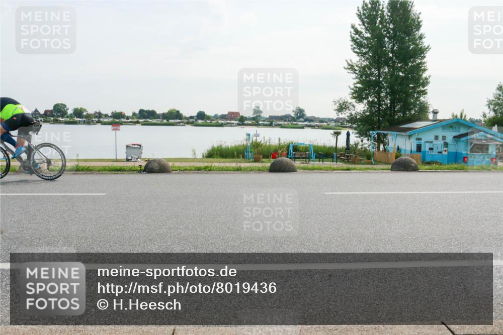 15.06.2025 - 27. Vierlanden-Triathlon H.Heesch http://msf.ph/oto/8019436 15.06.2025 09:38:11 Radfahren 19, 173 meine-sportfotos.de