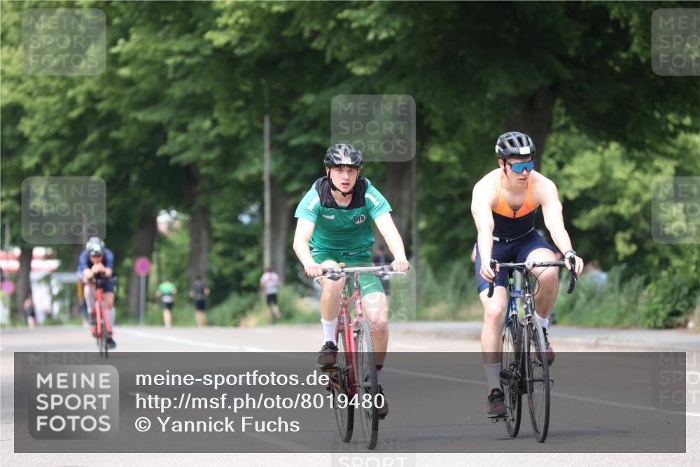 15.06.2025 - 7 Türme Triathlon Yannick Fuchs http://msf.ph/oto/8019480 15.06.2025 13:31:58 Radfahren 298, 784, 1087, 1167, 1169 meine-sportfotos.de