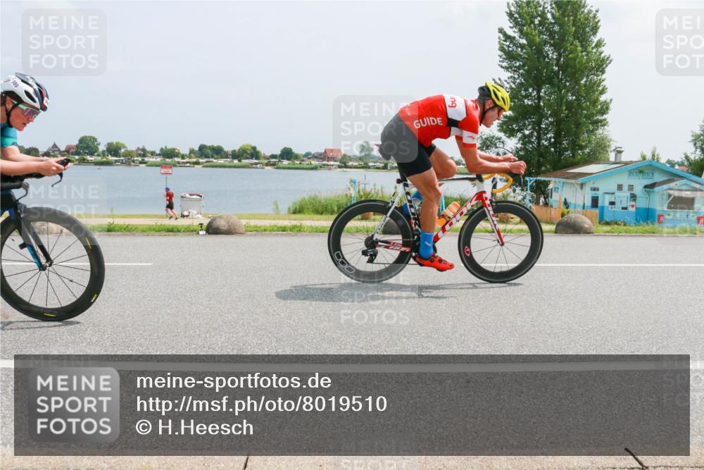 21.06.2025 - 27. Vierlanden-Triathlon H.Heesch http://msf.ph/oto/8019510 15.06.2025 12:01:39 Radfahren 780 meine-sportfotos.de