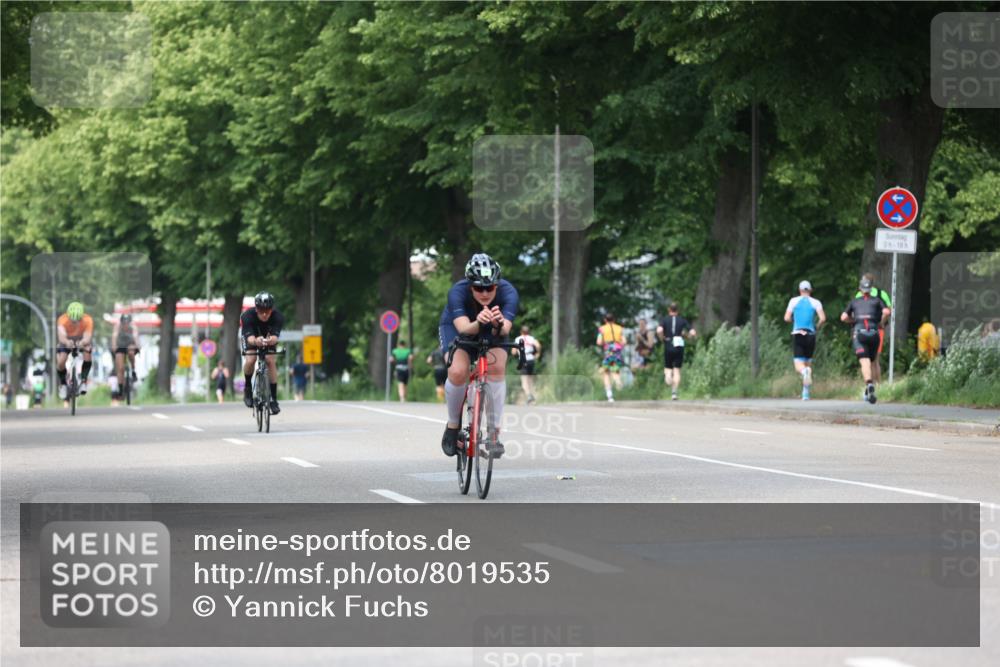 15.06.2025 - 7 Türme Triathlon Yannick Fuchs http://msf.ph/oto/8019535 15.06.2025 13:32:00 Radfahren 298, 579, 1087, 1167, 1169 meine-sportfotos.de