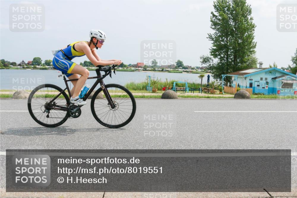 21.06.2025 - 27. Vierlanden-Triathlon H.Heesch http://msf.ph/oto/8019551 15.06.2025 12:02:10 Radfahren  meine-sportfotos.de