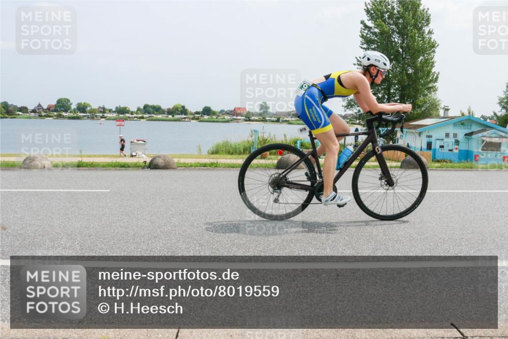 21.06.2025 - 27. Vierlanden-Triathlon H.Heesch http://msf.ph/oto/8019559 15.06.2025 12:02:10 Radfahren  meine-sportfotos.de