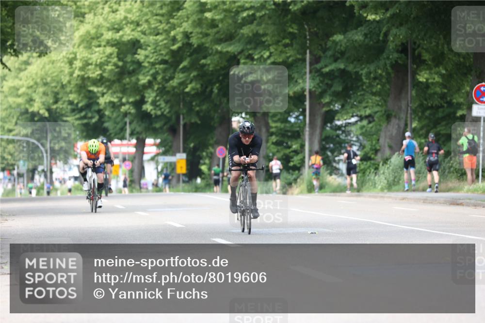 15.06.2025 - 7 Türme Triathlon Yannick Fuchs http://msf.ph/oto/8019606 15.06.2025 13:32:01 Radfahren 298, 579, 1087, 1132, 1169 meine-sportfotos.de