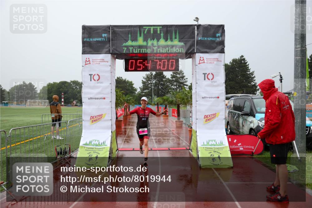 15.06.2025 - 7 Türme Triathlon Michael Strokosch http://msf.ph/oto/8019944 15.06.2025 15:47:00 Ziel 243 meine-sportfotos.de