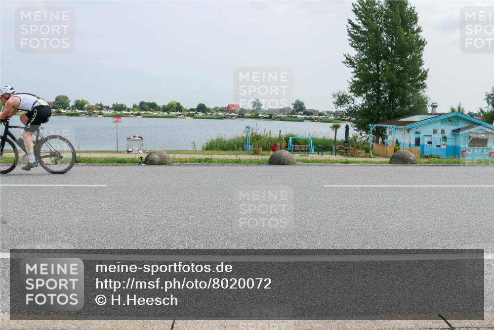 21.06.2025 - 27. Vierlanden-Triathlon H.Heesch http://msf.ph/oto/8020072 15.06.2025 12:04:01 Radfahren 151, 764, 775, 798, 858, 956 meine-sportfotos.de