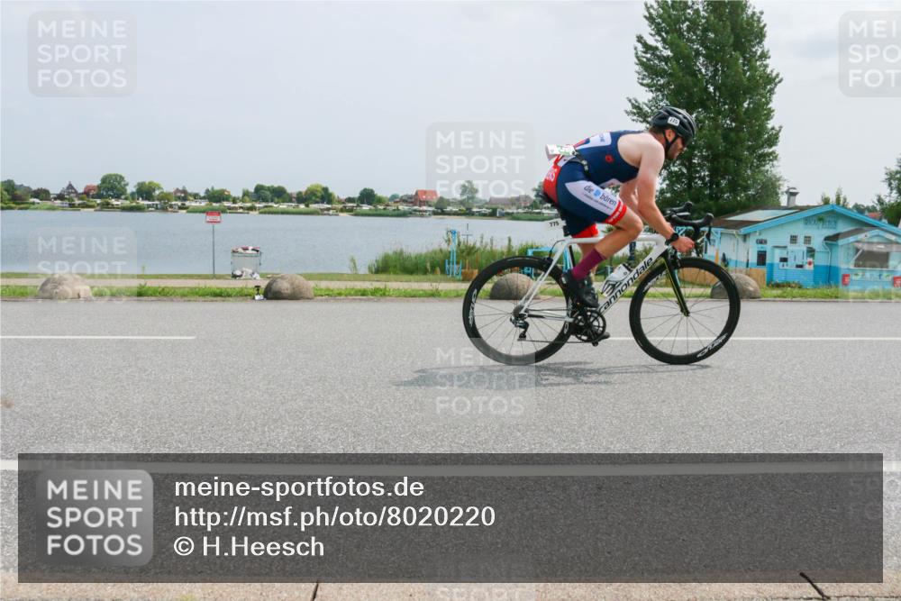 21.06.2025 - 27. Vierlanden-Triathlon H.Heesch http://msf.ph/oto/8020220 15.06.2025 12:04:04 Radfahren 653, 735, 764, 775, 798, 858, 956 meine-sportfotos.de