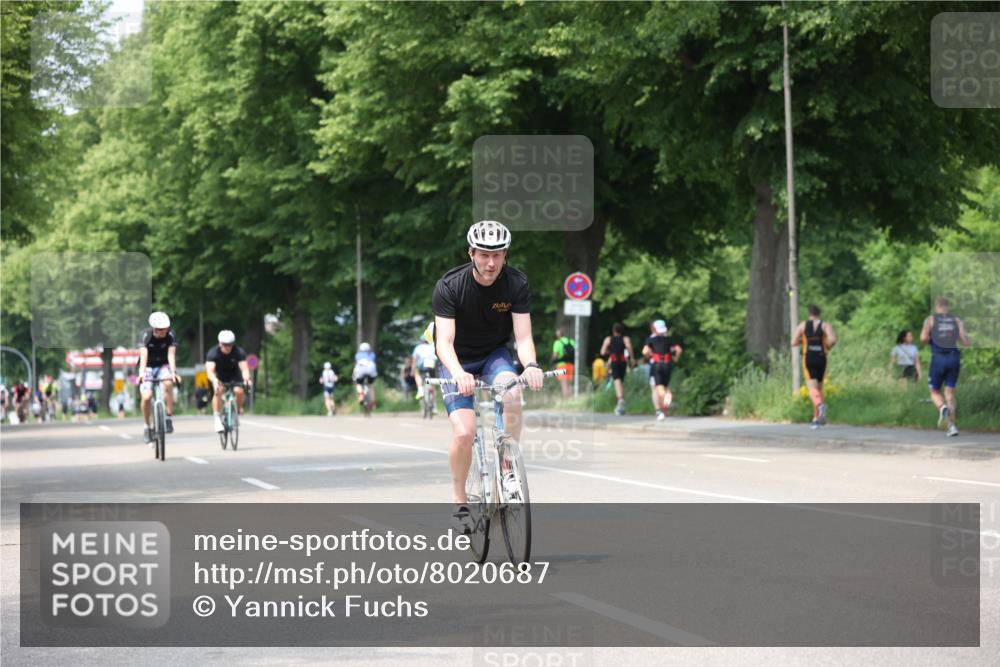 15.06.2025 - 7 Türme Triathlon Yannick Fuchs http://msf.ph/oto/8020687 15.06.2025 13:33:06 Radfahren 252, 717, 736, 739, 927, 1152 meine-sportfotos.de