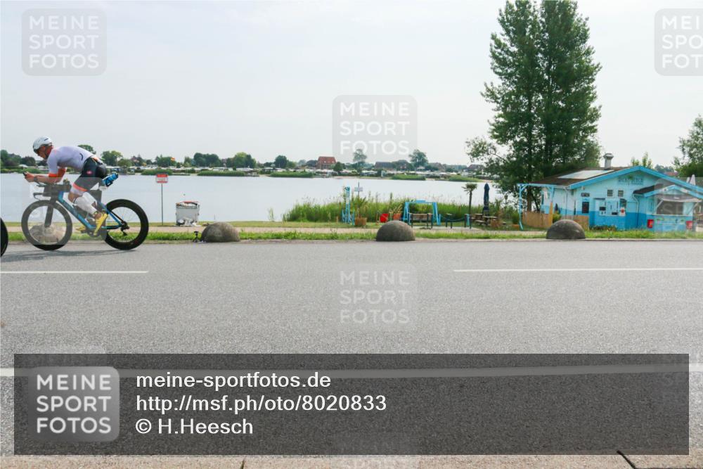 15.06.2025 - 27. Vierlanden-Triathlon H.Heesch http://msf.ph/oto/8020833 15.06.2025 09:50:21 Radfahren 86, 171 meine-sportfotos.de