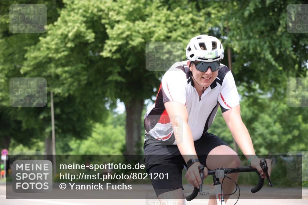 15.06.2025 - 7 Türme Triathlon Yannick Fuchs http://msf.ph/oto/8021201 15.06.2025 13:33:21 Radfahren 192, 378, 774, 775, 895, 956, 1136, 1144 meine-sportfotos.de