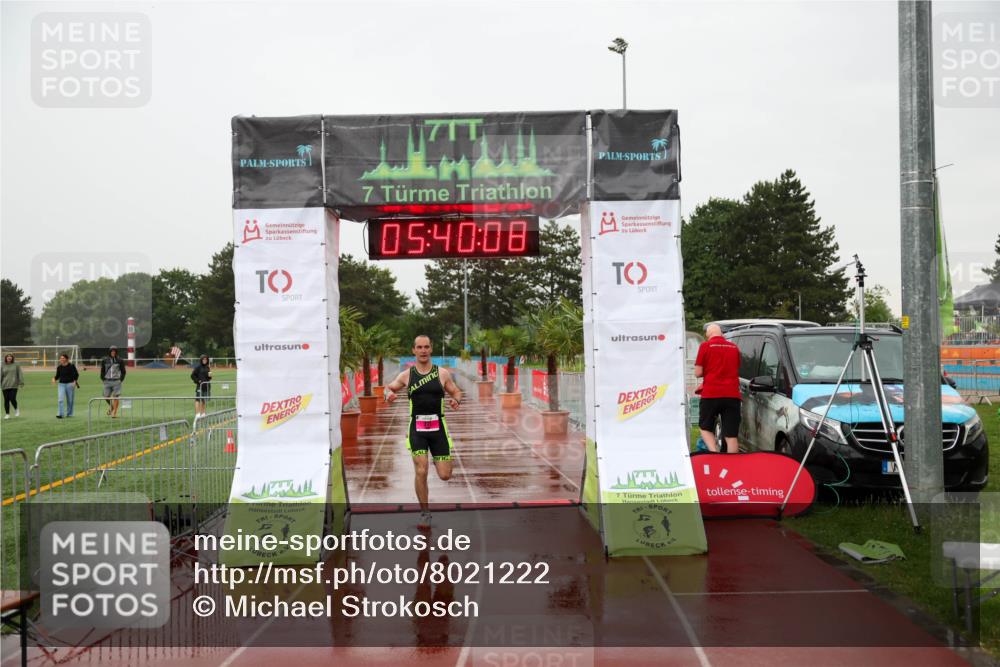 15.06.2025 - 7 Türme Triathlon Michael Strokosch http://msf.ph/oto/8021222 15.06.2025 15:40:08 Ziel 271 meine-sportfotos.de