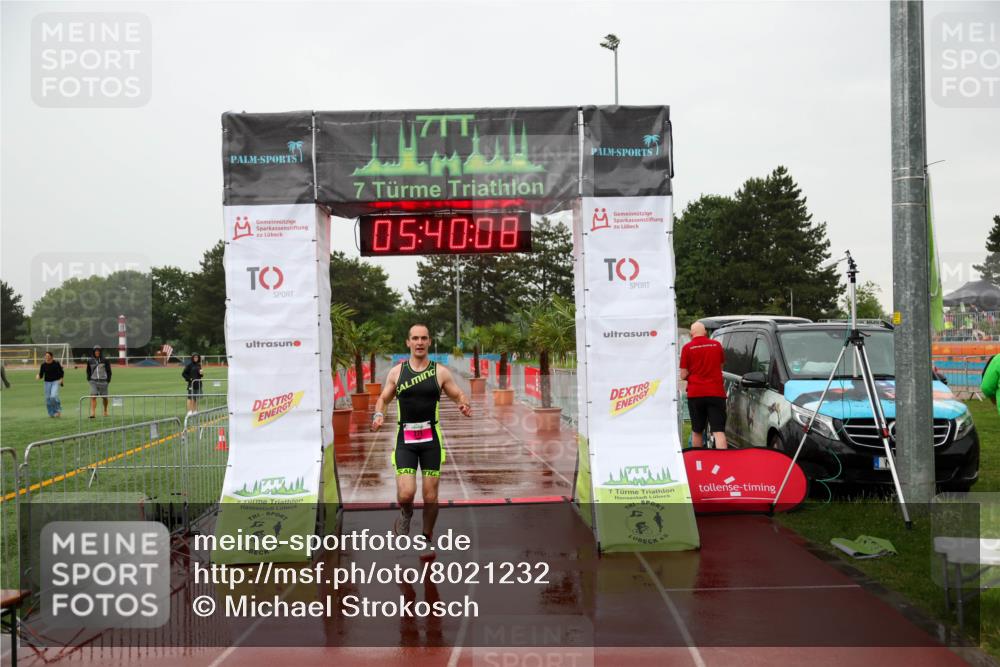15.06.2025 - 7 Türme Triathlon Michael Strokosch http://msf.ph/oto/8021232 15.06.2025 15:40:08 Ziel 271 meine-sportfotos.de