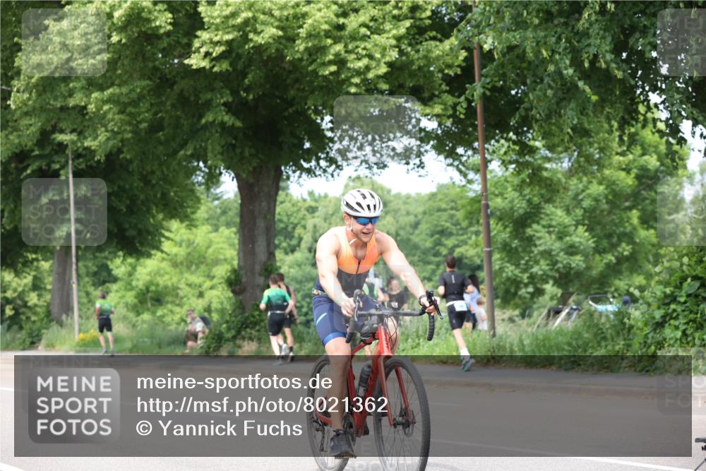 15.06.2025 - 7 Türme Triathlon Yannick Fuchs http://msf.ph/oto/8021362 15.06.2025 13:33:27 Radfahren 534, 774, 775, 797, 956, 1144 meine-sportfotos.de