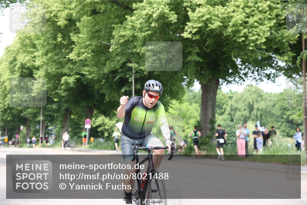 15.06.2025 - 7 Türme Triathlon Yannick Fuchs http://msf.ph/oto/8021488 15.06.2025 13:33:29 Radfahren 534, 774, 775, 797, 956 meine-sportfotos.de