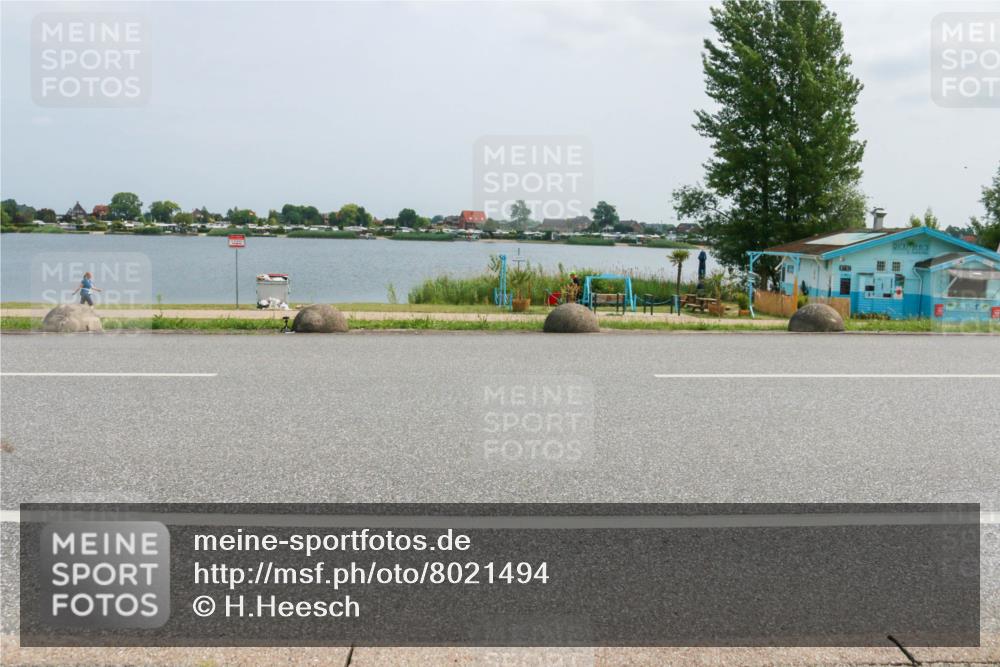 21.06.2025 - 27. Vierlanden-Triathlon H.Heesch http://msf.ph/oto/8021494 15.06.2025 12:05:00 Radfahren 673, 699, 915 meine-sportfotos.de