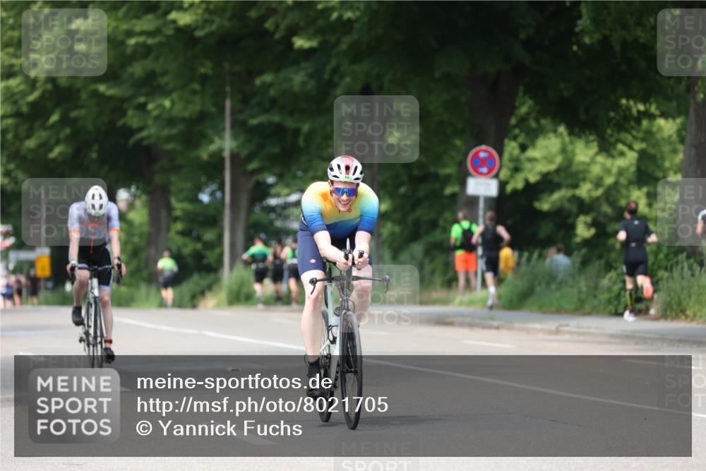 15.06.2025 - 7 Türme Triathlon Yannick Fuchs http://msf.ph/oto/8021705 15.06.2025 13:33:48 Radfahren 1139 meine-sportfotos.de