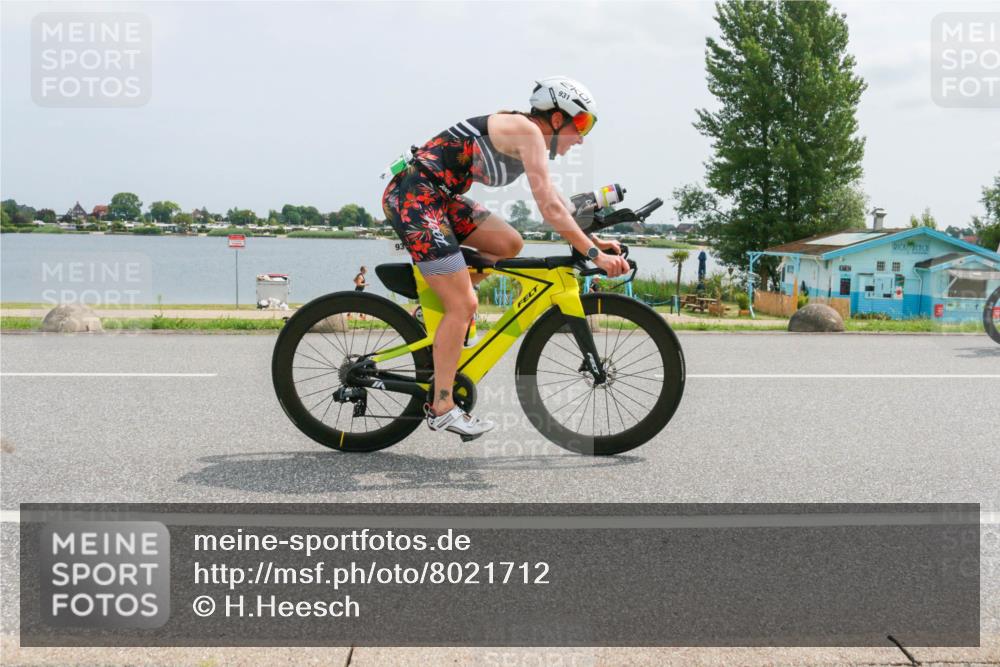 21.06.2025 - 27. Vierlanden-Triathlon H.Heesch http://msf.ph/oto/8021712 15.06.2025 12:05:28 Radfahren 931, 957, 989, 990, 991, 992, 993 meine-sportfotos.de