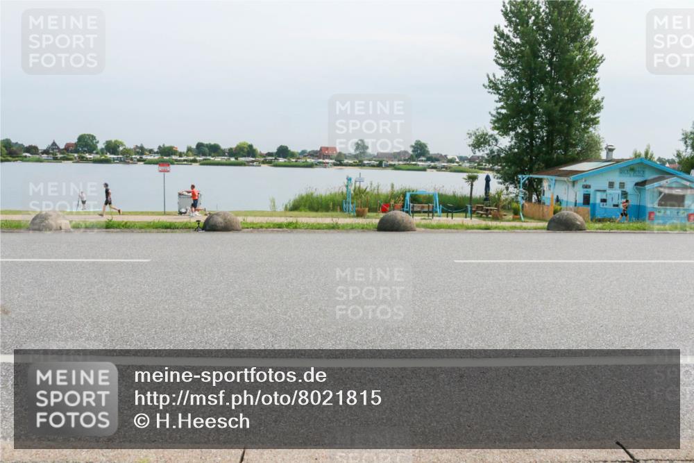 15.06.2025 - 27. Vierlanden-Triathlon H.Heesch http://msf.ph/oto/8021815 15.06.2025 11:16:41 Radfahren 204, 478, 797, 828, 953 meine-sportfotos.de