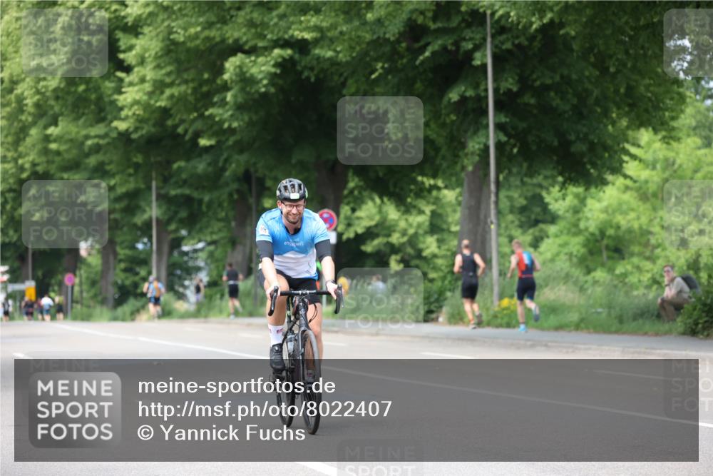 15.06.2025 - 7 Türme Triathlon Yannick Fuchs http://msf.ph/oto/8022407 15.06.2025 13:34:38 Radfahren  meine-sportfotos.de