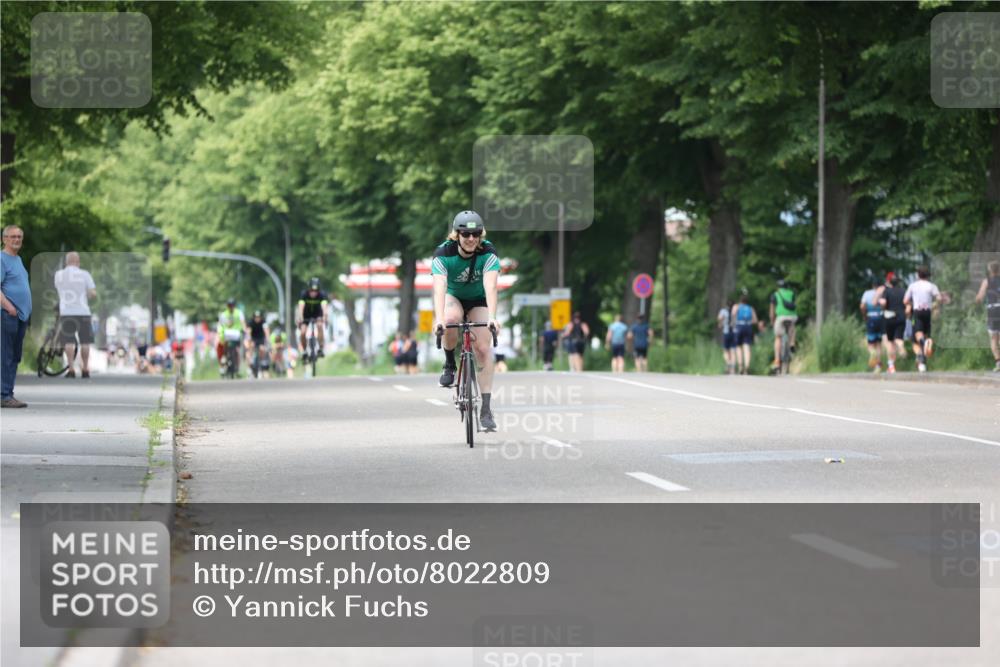 15.06.2025 - 7 Türme Triathlon Yannick Fuchs http://msf.ph/oto/8022809 15.06.2025 13:35:24 Radfahren  meine-sportfotos.de