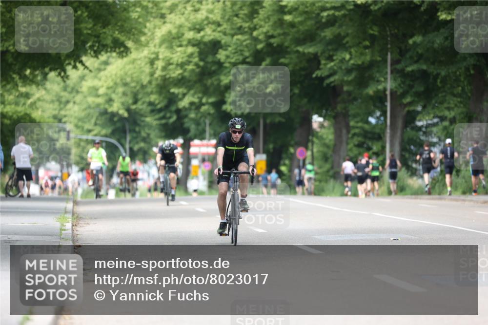 15.06.2025 - 7 Türme Triathlon Yannick Fuchs http://msf.ph/oto/8023017 15.06.2025 13:35:30 Radfahren 899, 1025, 1097 meine-sportfotos.de