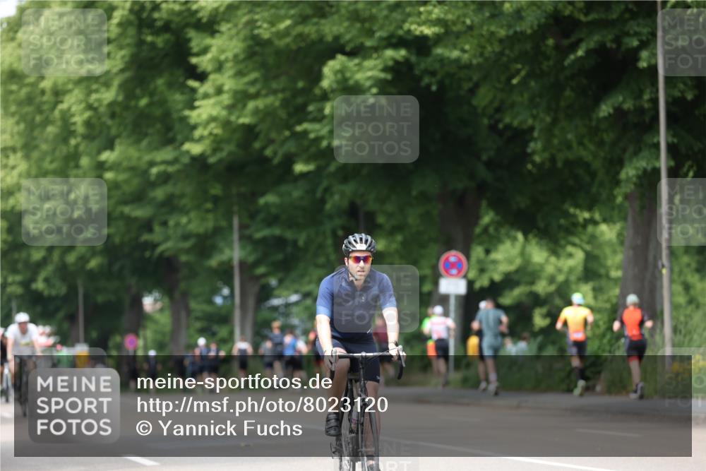 15.06.2025 - 7 Türme Triathlon Yannick Fuchs http://msf.ph/oto/8023120 15.06.2025 13:35:43 Radfahren 868, 953, 1060 meine-sportfotos.de