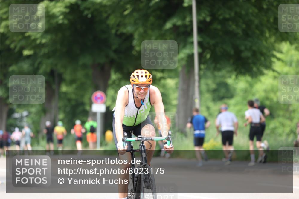 15.06.2025 - 7 Türme Triathlon Yannick Fuchs http://msf.ph/oto/8023175 15.06.2025 13:35:51 Radfahren 302, 868, 1010 meine-sportfotos.de
