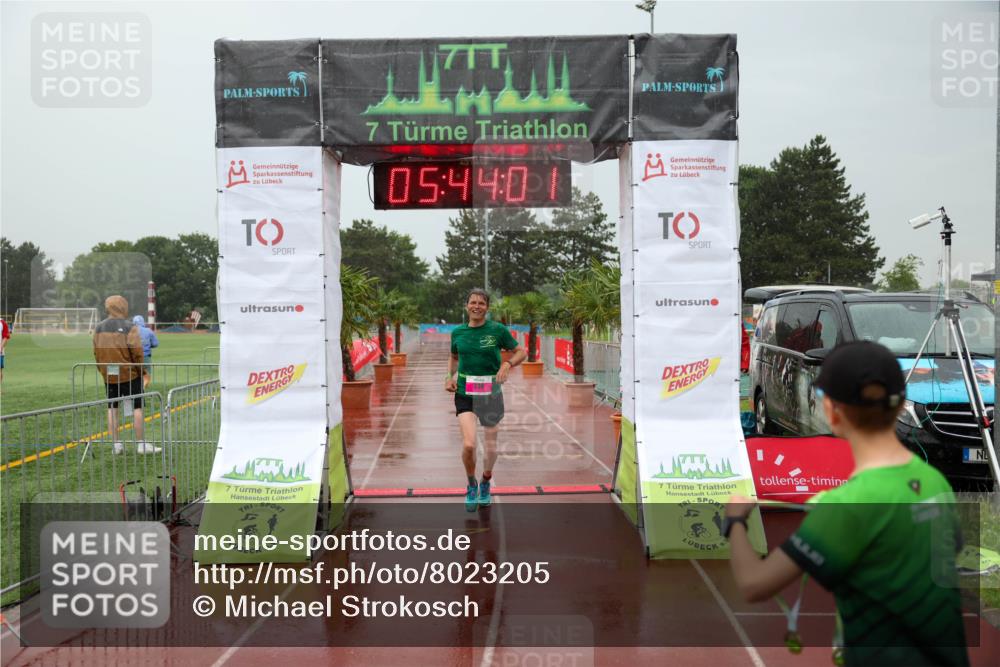 15.06.2025 - 7 Türme Triathlon Michael Strokosch http://msf.ph/oto/8023205 15.06.2025 15:44:01 Ziel 336 meine-sportfotos.de