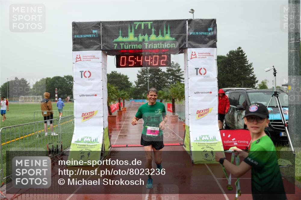 15.06.2025 - 7 Türme Triathlon Michael Strokosch http://msf.ph/oto/8023236 15.06.2025 15:44:02 Ziel 336 meine-sportfotos.de