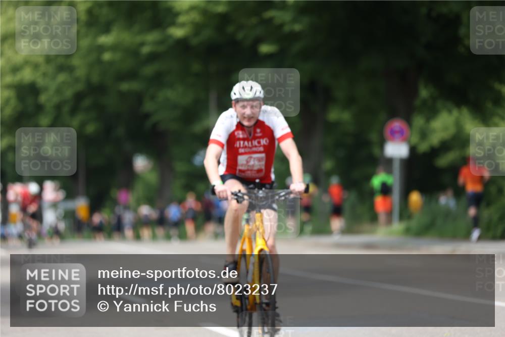 15.06.2025 - 7 Türme Triathlon Yannick Fuchs http://msf.ph/oto/8023237 15.06.2025 13:35:52 Radfahren 302, 1010 meine-sportfotos.de