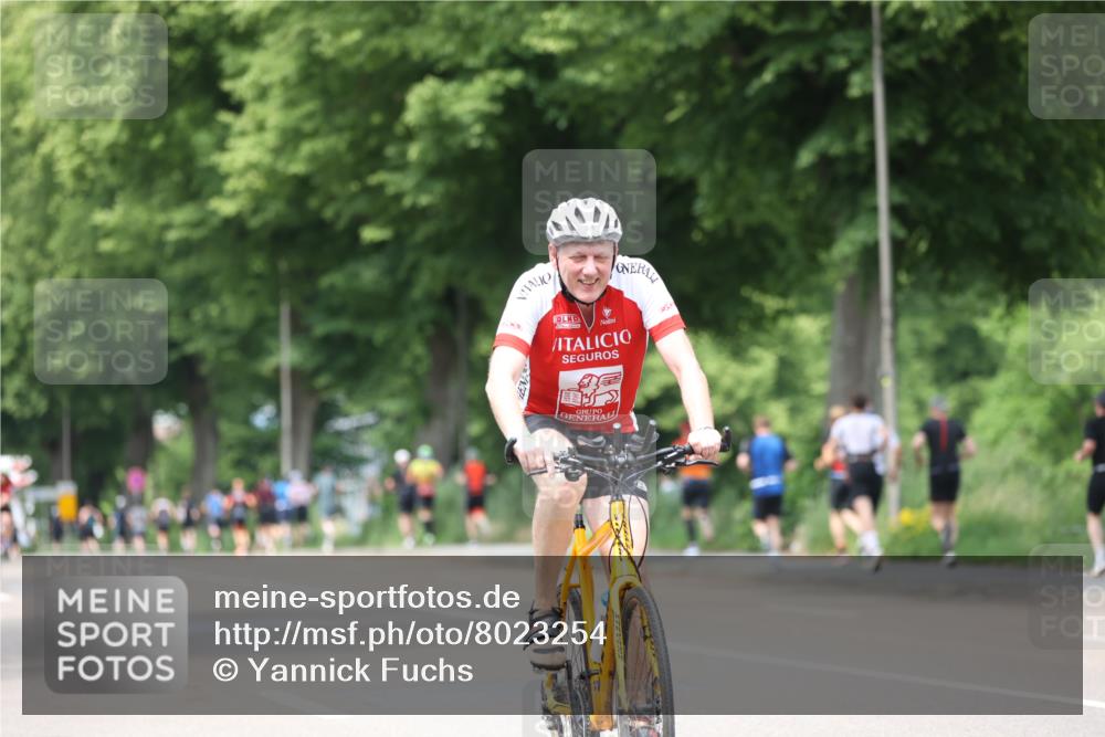 15.06.2025 - 7 Türme Triathlon Yannick Fuchs http://msf.ph/oto/8023254 15.06.2025 13:35:53 Radfahren 302, 1010 meine-sportfotos.de