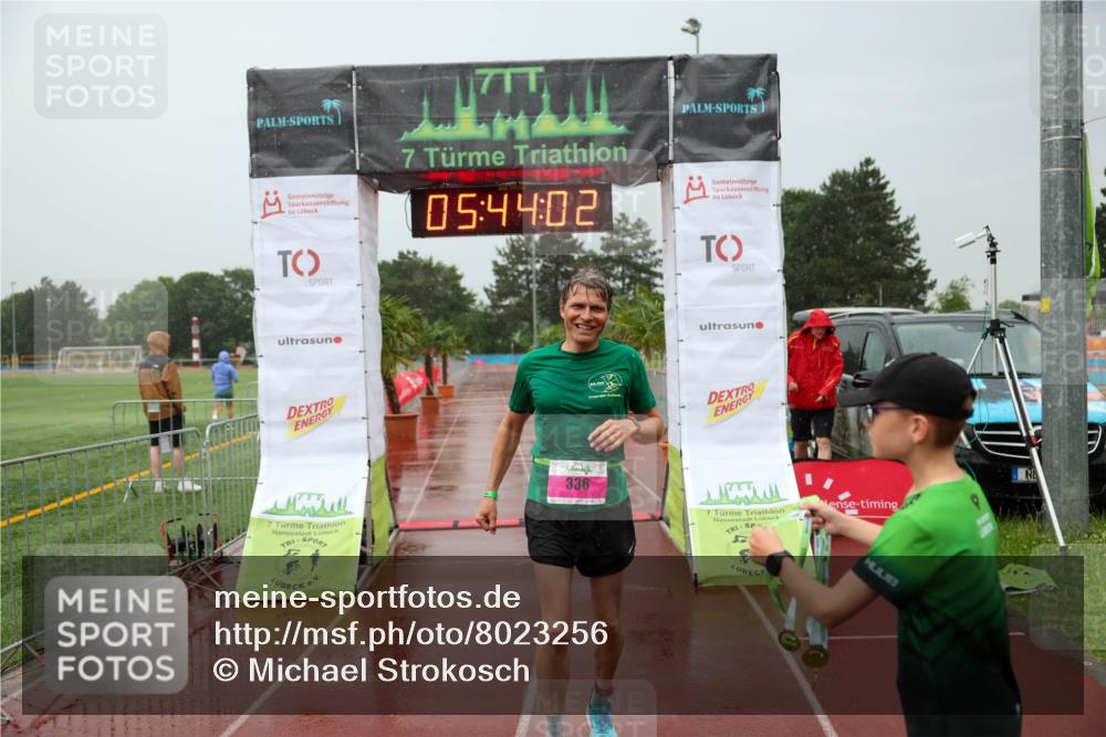 15.06.2025 - 7 Türme Triathlon Michael Strokosch http://msf.ph/oto/8023256 15.06.2025 15:44:02 Ziel 336 meine-sportfotos.de