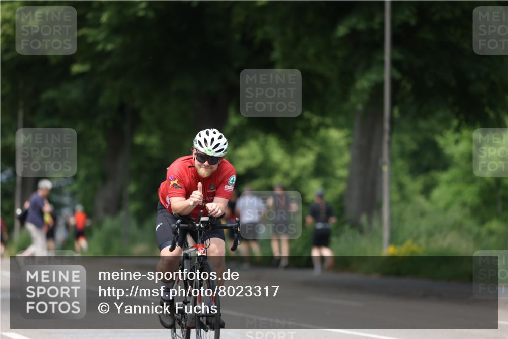 15.06.2025 - 7 Türme Triathlon Yannick Fuchs http://msf.ph/oto/8023317 15.06.2025 13:35:57 Radfahren 302, 1010 meine-sportfotos.de