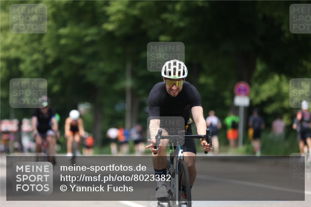 15.06.2025 - 7 Türme Triathlon Yannick Fuchs http://msf.ph/oto/8023382 15.06.2025 13:36:10 Radfahren 1059, 1088, 1111, 1134 meine-sportfotos.de