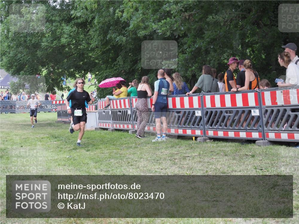 21.06.2025 - 27. Vierlanden-Triathlon KatJ http://msf.ph/oto/8023470 15.06.2025 13:24:28 Ziel 636, 747, 846 meine-sportfotos.de