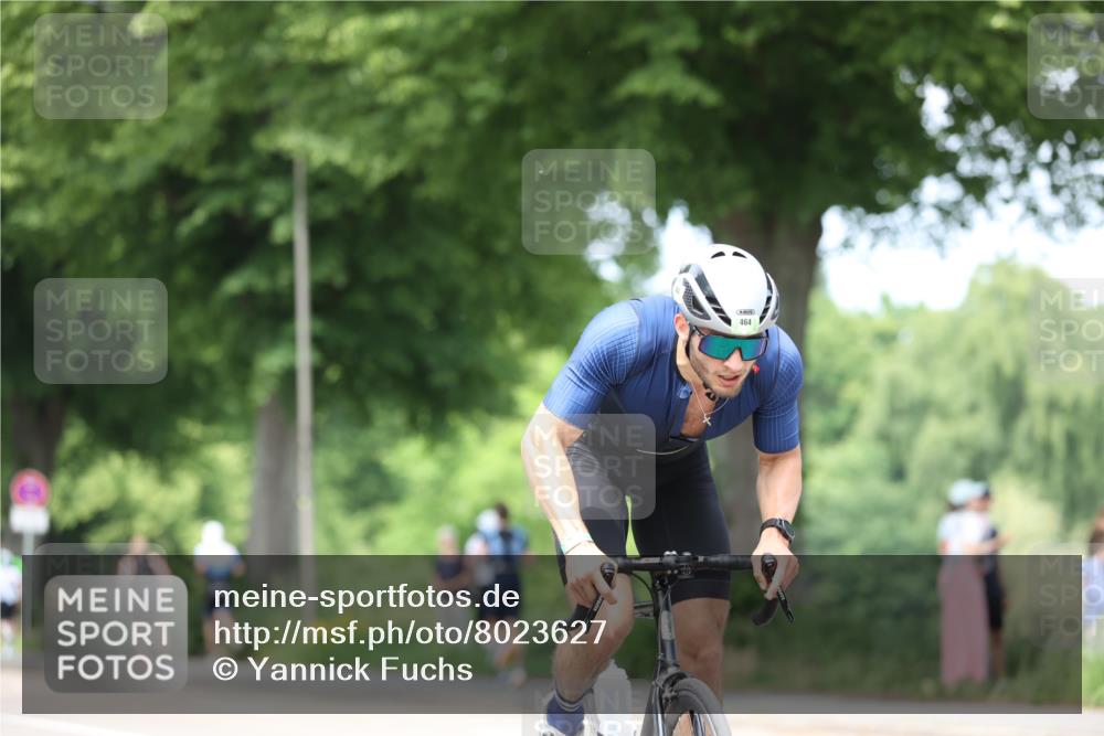 15.06.2025 - 7 Türme Triathlon Yannick Fuchs http://msf.ph/oto/8023627 15.06.2025 13:36:19 Radfahren 464, 1088 meine-sportfotos.de