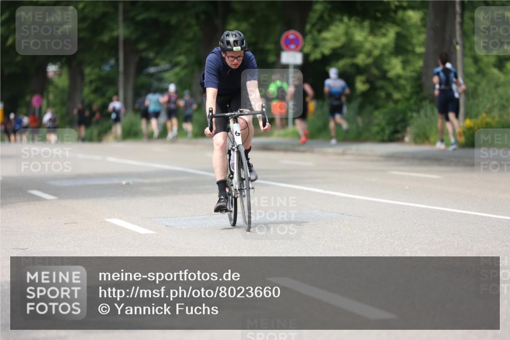 15.06.2025 - 7 Türme Triathlon Yannick Fuchs http://msf.ph/oto/8023660 15.06.2025 13:36:21 Radfahren 464, 503 meine-sportfotos.de