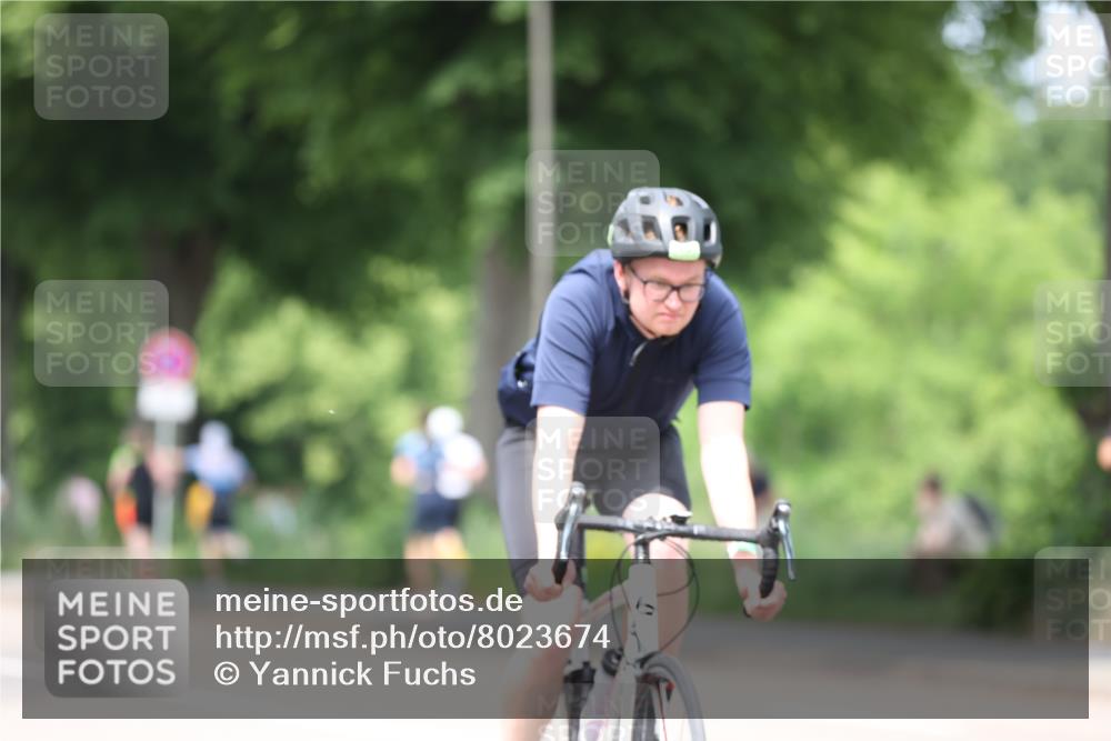 15.06.2025 - 7 Türme Triathlon Yannick Fuchs http://msf.ph/oto/8023674 15.06.2025 13:36:22 Radfahren 503 meine-sportfotos.de