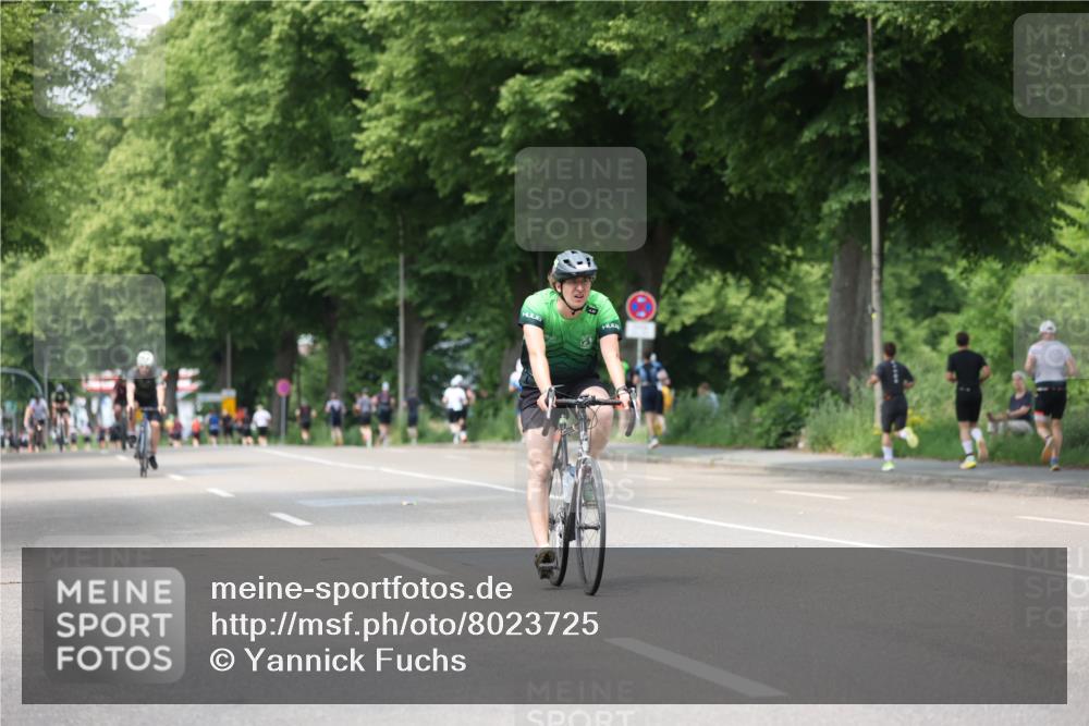 15.06.2025 - 7 Türme Triathlon Yannick Fuchs http://msf.ph/oto/8023725 15.06.2025 13:36:26 Radfahren 264, 424, 503 meine-sportfotos.de
