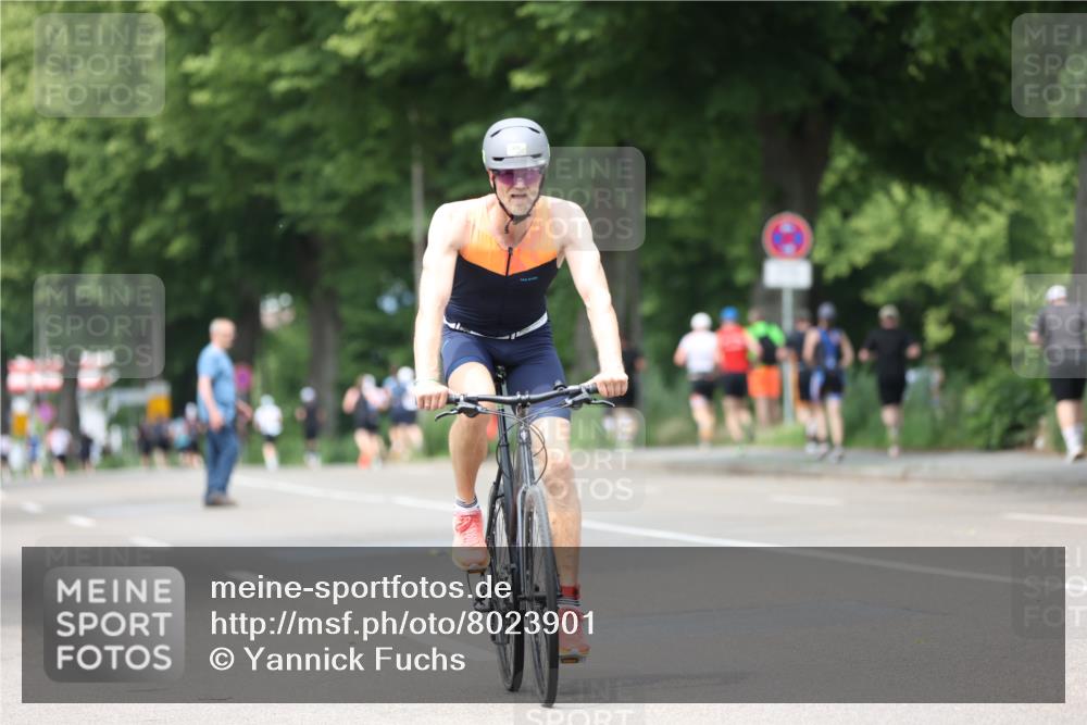 15.06.2025 - 7 Türme Triathlon Yannick Fuchs http://msf.ph/oto/8023901 15.06.2025 13:36:37 Radfahren 826 meine-sportfotos.de