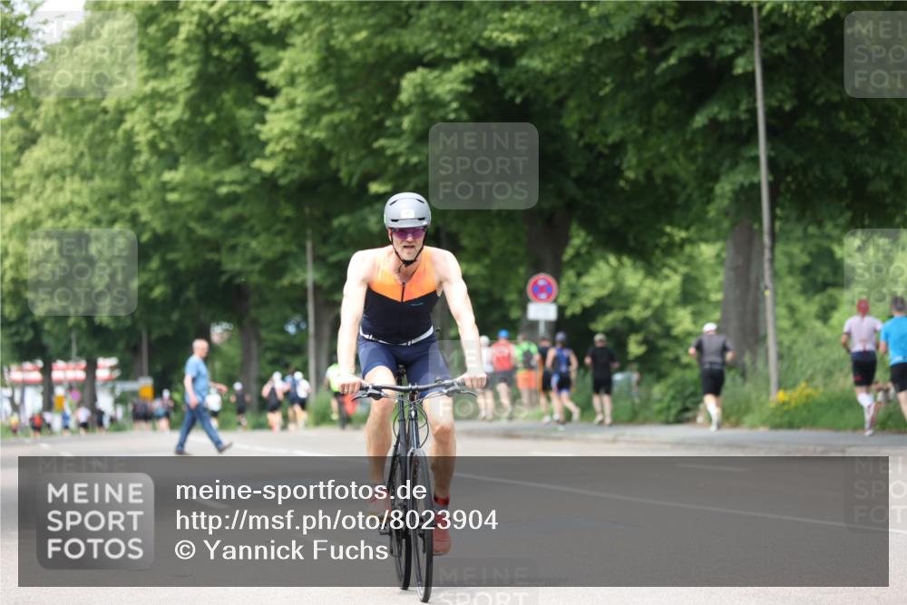 15.06.2025 - 7 Türme Triathlon Yannick Fuchs http://msf.ph/oto/8023904 15.06.2025 13:36:37 Radfahren 826 meine-sportfotos.de