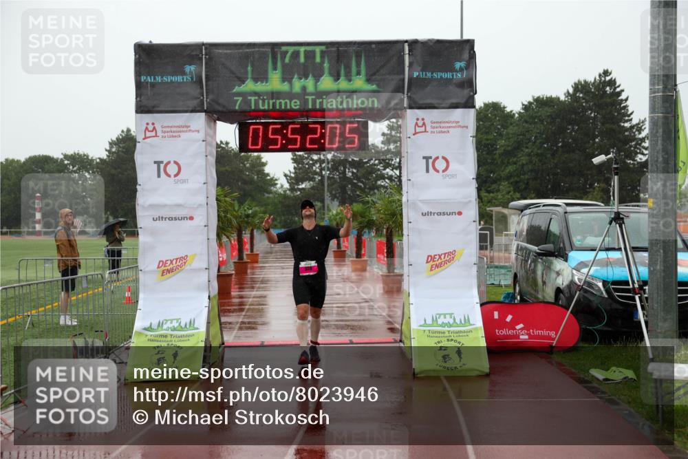 15.06.2025 - 7 Türme Triathlon Michael Strokosch http://msf.ph/oto/8023946 15.06.2025 15:52:05 Ziel 338 meine-sportfotos.de