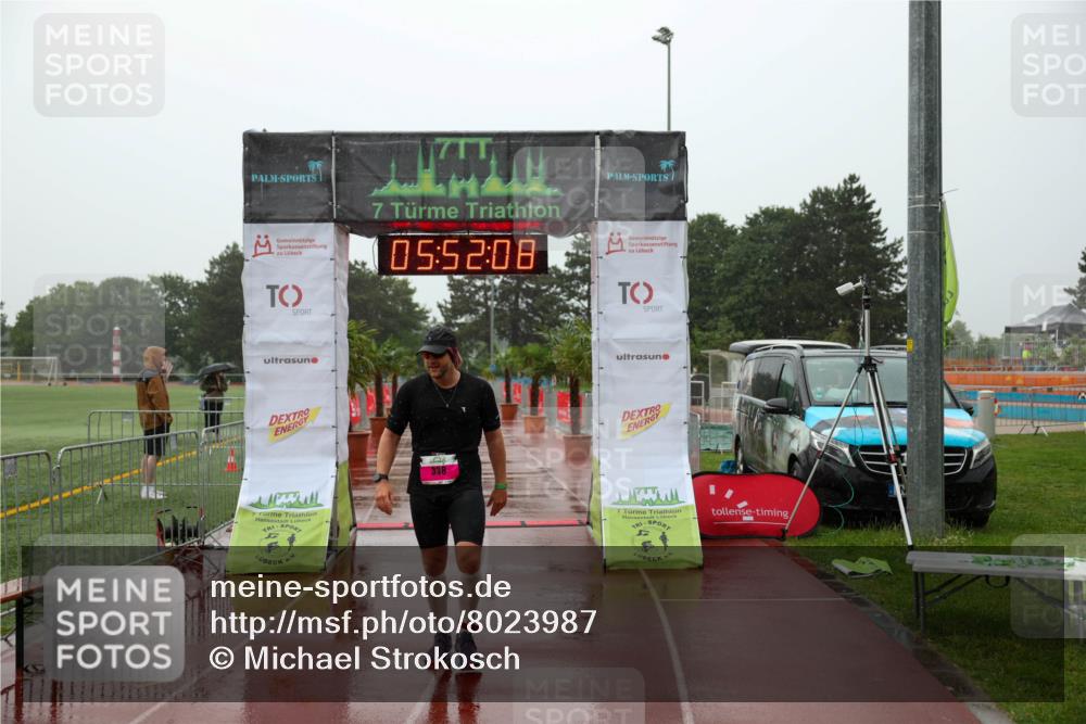 15.06.2025 - 7 Türme Triathlon Michael Strokosch http://msf.ph/oto/8023987 15.06.2025 15:52:07 Ziel 338 meine-sportfotos.de