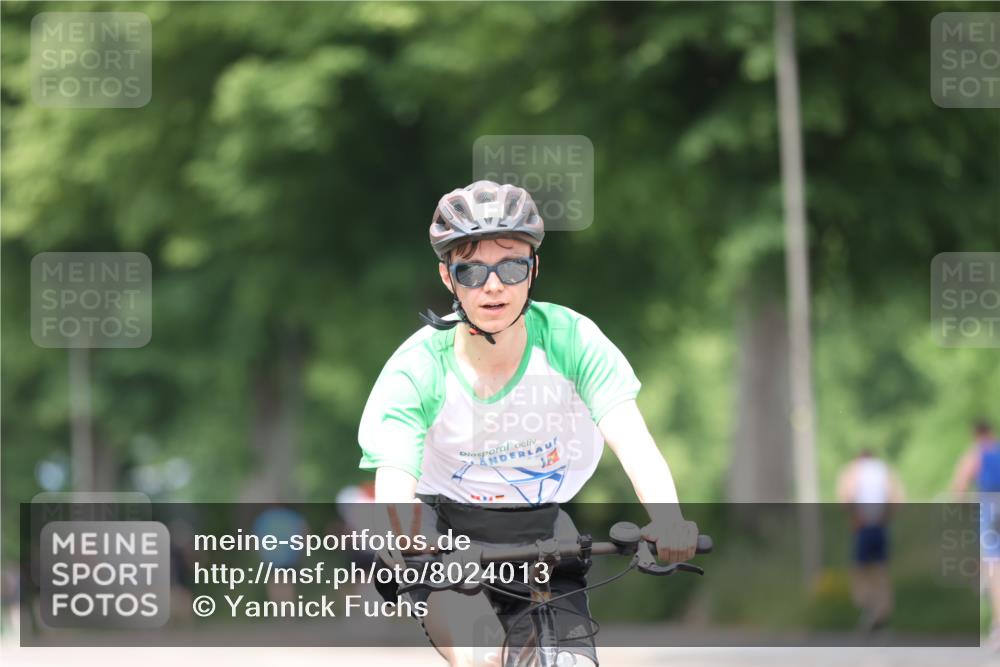 15.06.2025 - 7 Türme Triathlon Yannick Fuchs http://msf.ph/oto/8024013 15.06.2025 13:36:47 Radfahren 837 meine-sportfotos.de