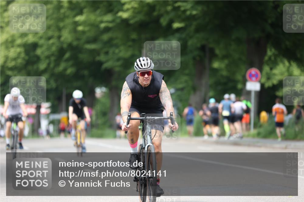 15.06.2025 - 7 Türme Triathlon Yannick Fuchs http://msf.ph/oto/8024141 15.06.2025 13:37:03 Radfahren 1031, 1057, 1127 meine-sportfotos.de