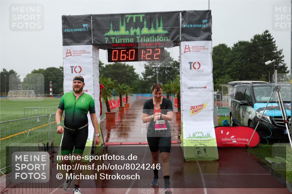 15.06.2025 - 7 Türme Triathlon Michael Strokosch http://msf.ph/oto/8024246 15.06.2025 16:01:22 Ziel 270, 276 meine-sportfotos.de