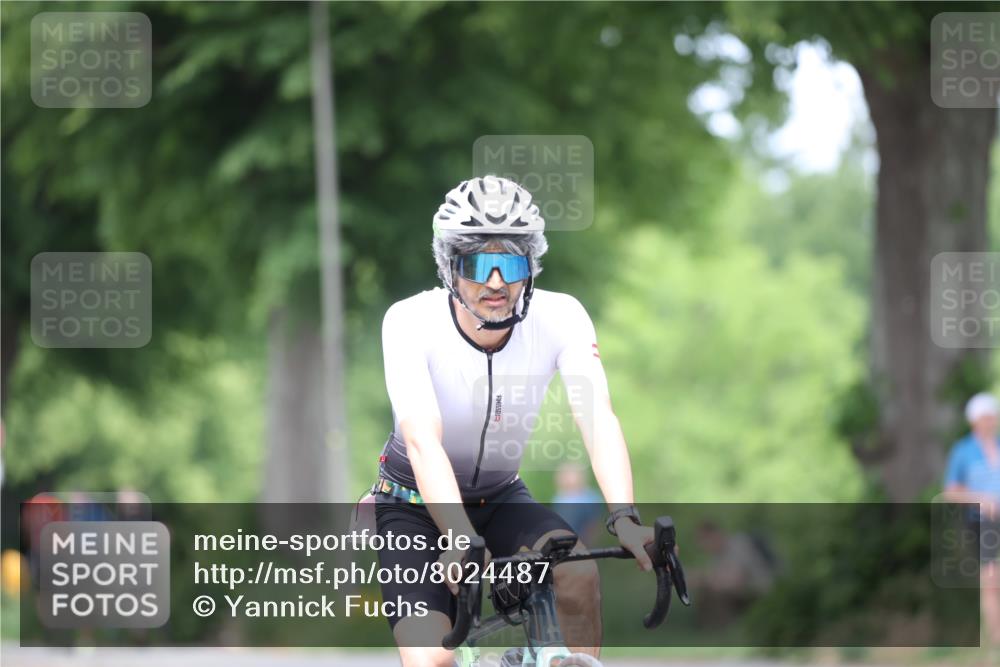 15.06.2025 - 7 Türme Triathlon Yannick Fuchs http://msf.ph/oto/8024487 15.06.2025 13:37:28 Radfahren 237, 522 meine-sportfotos.de