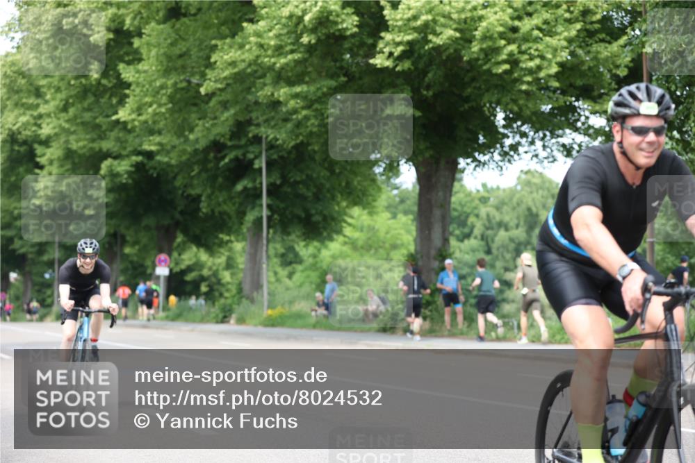15.06.2025 - 7 Türme Triathlon Yannick Fuchs http://msf.ph/oto/8024532 15.06.2025 13:37:33 Radfahren 522 meine-sportfotos.de
